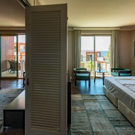 La Local Suites&Spa Бодрум